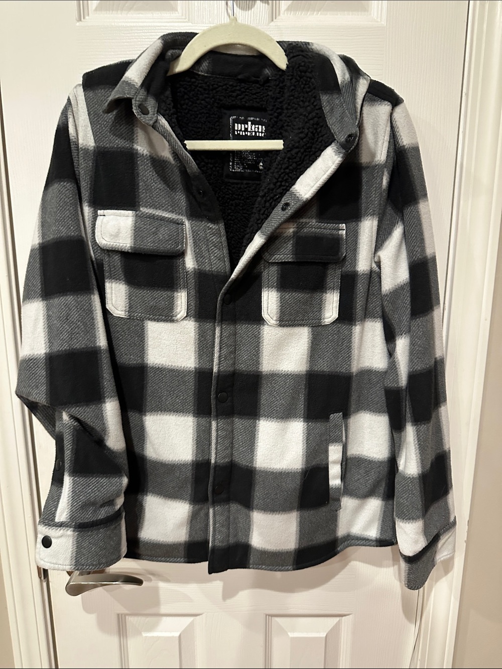 urban pipeline Black & White Plaid Sherpa-Lined Performance Jacket
